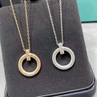 T1 Narrow Loop Necklace