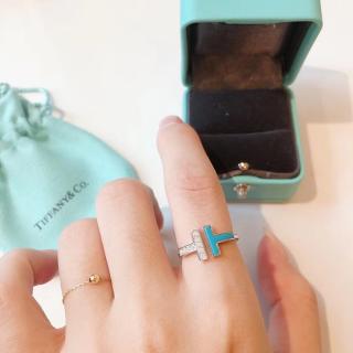 Asymmetric Double T Open Ring with Blue Turquoise Splicing Diamond