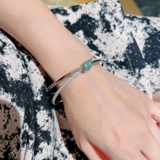 Knot Bracelet