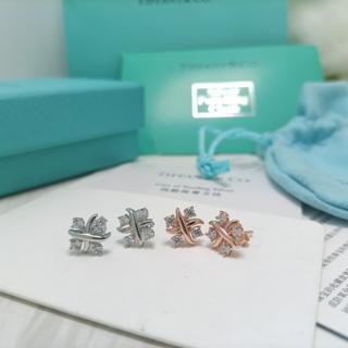 Earring set