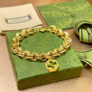 Gold bracelet  23usd 