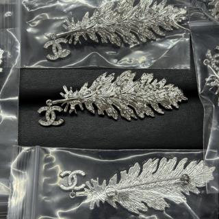New wheat ear feather silver brooch  16usd