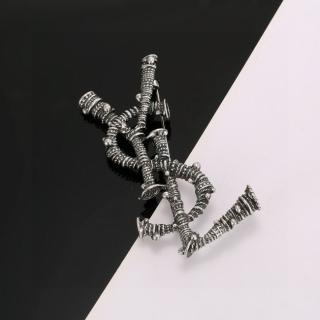 Vintage brooch 11