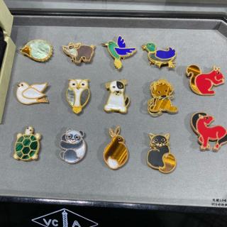 animal series  brooch except turtle  34usd 