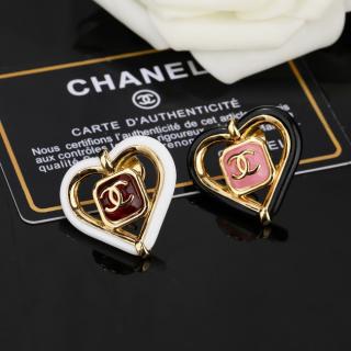 heart double c brooch  9usd 