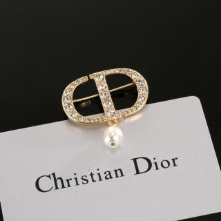 as the picture brooch  10usd 